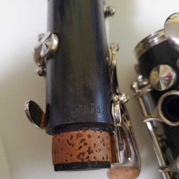 Wood Vintage Selmer Clarinet with Case - Picture 12 of 12